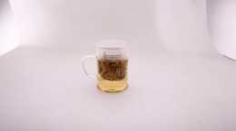 普洱茶的樟香就是因為和樟樹種在一起產生的嗎？