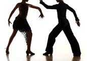 學拉丁舞好還是民族舞好？