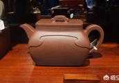 紫砂壺使用要一壺一茶，這“一茶”是指一大類還是具體小品種？