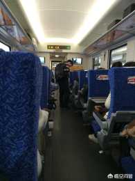 為什麼買票時無座，上了火車卻一直空了很多座呢？